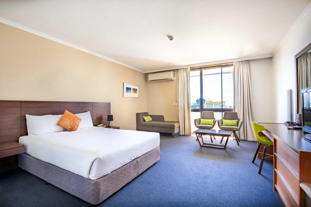 Ibis Styles Mt Isa Verona Маунт Айса Екстериор снимка