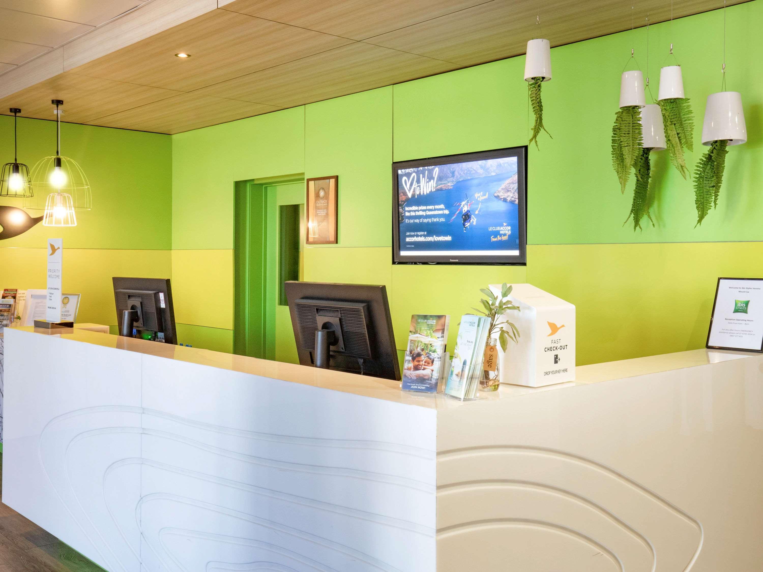 Ibis Styles Mt Isa Verona Маунт Айса Екстериор снимка